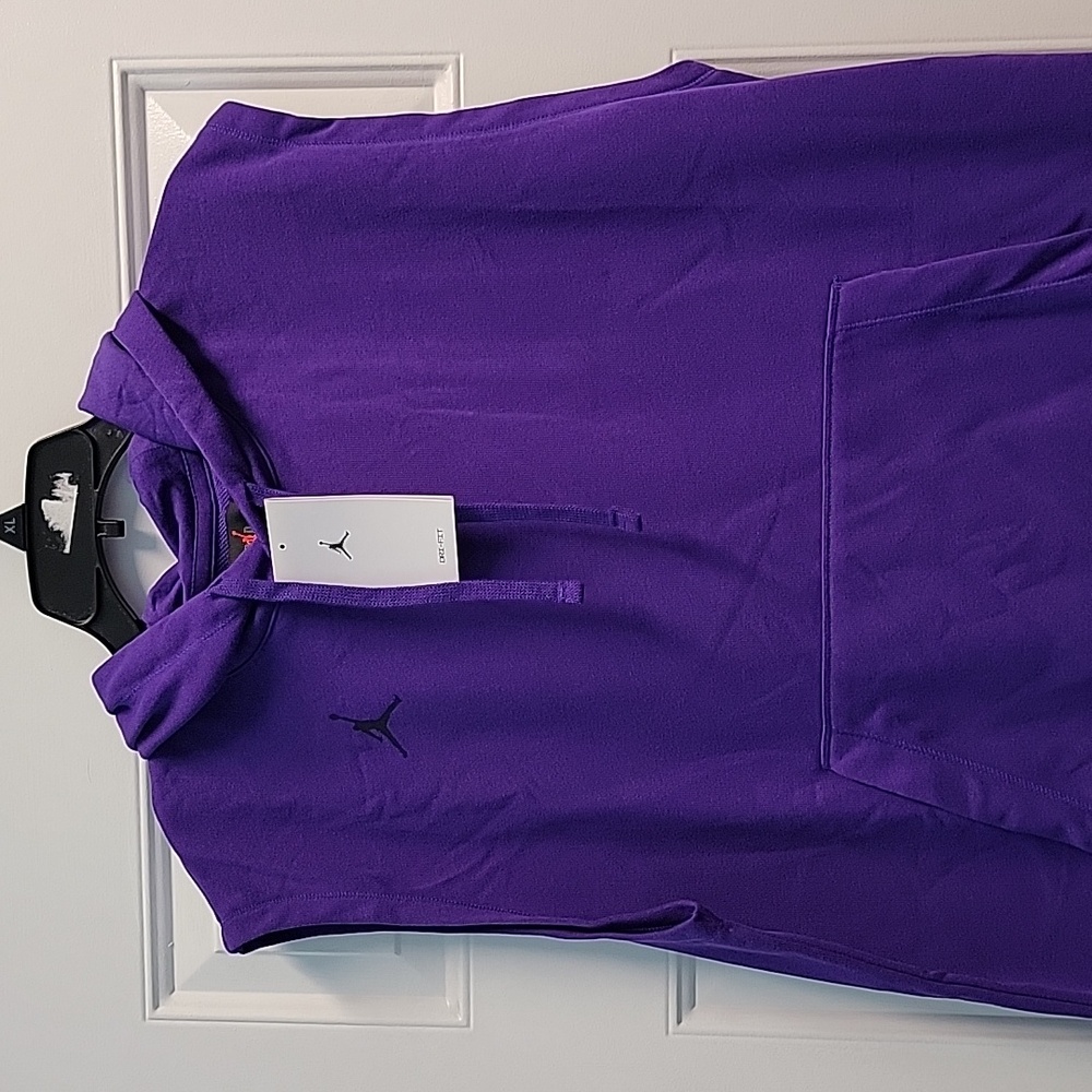 NWT Men's Jordan dri-fit Hooded Tank - Picture 2 of 8